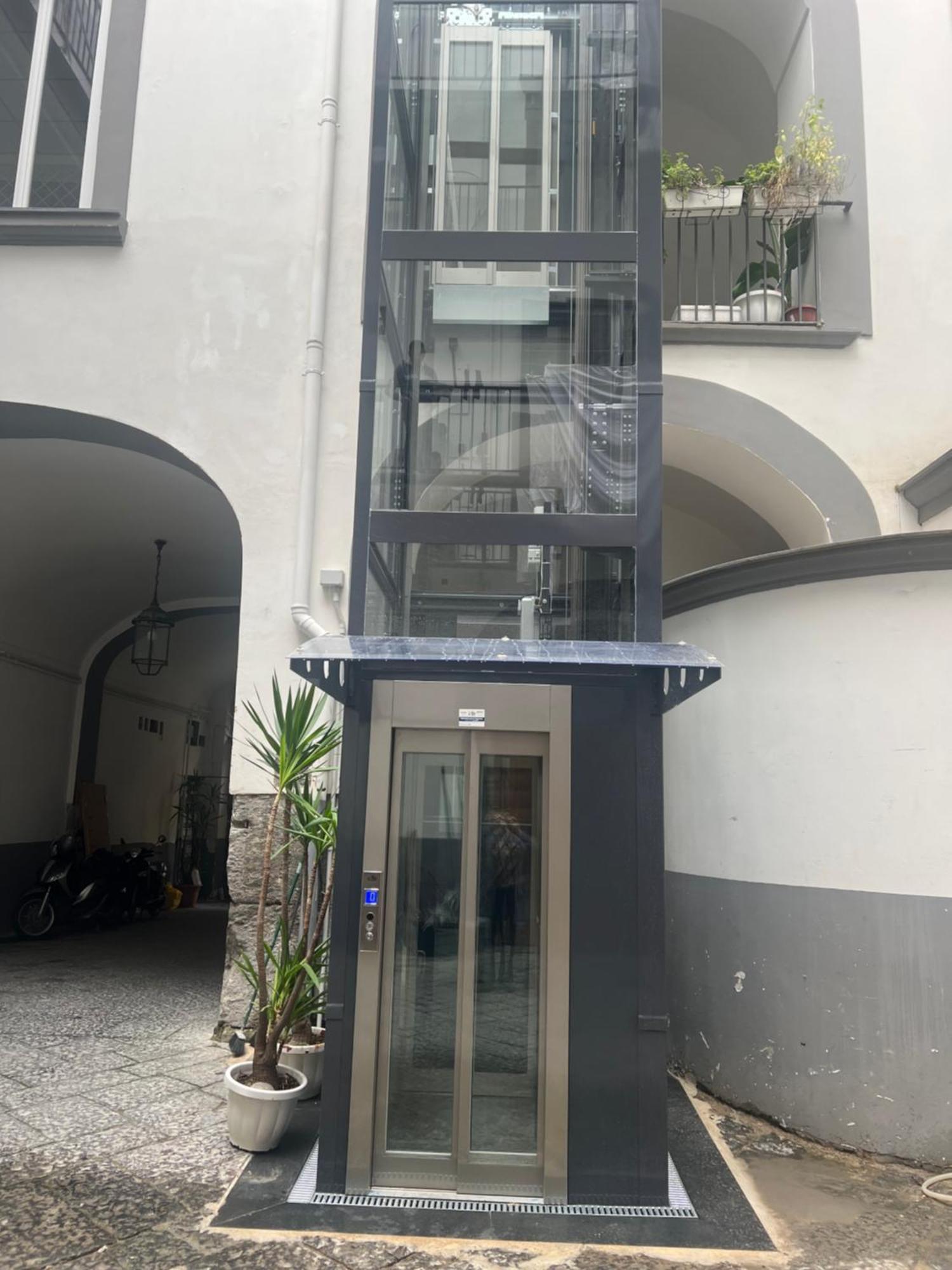 Apartamento La Cartolina Di Napoli Free Parking For Small Cars Only Nápoles
